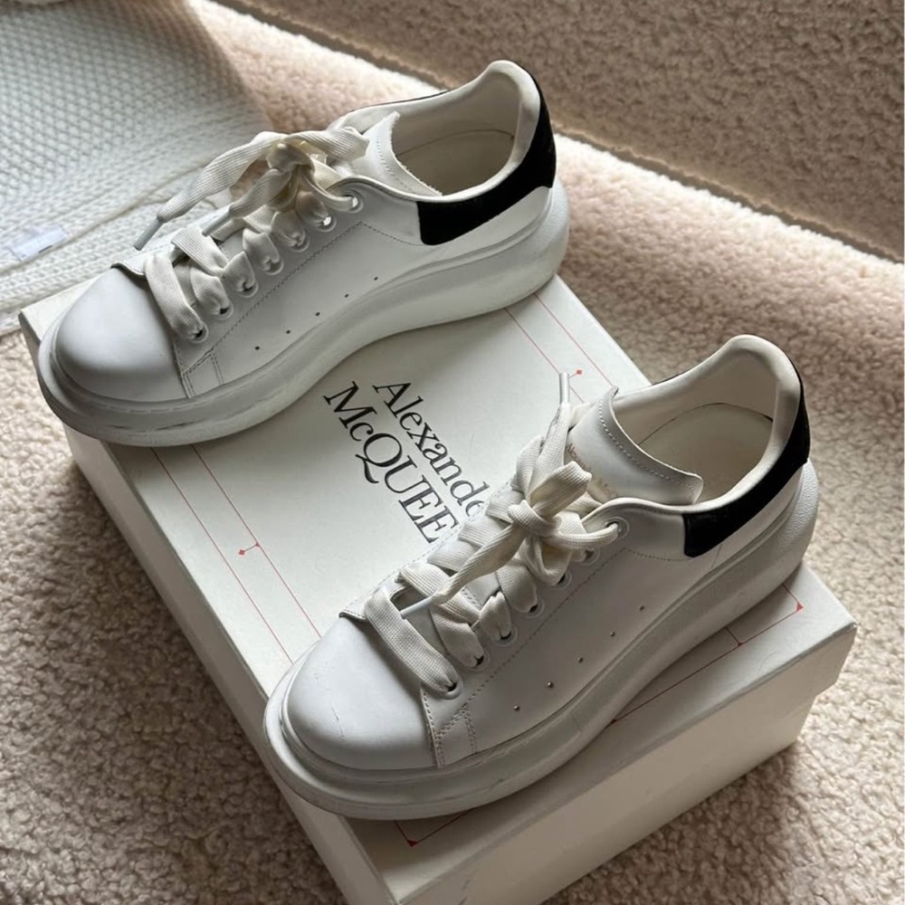 Alexander McQueen Oversized Women’s Platform Sneaker Size 8